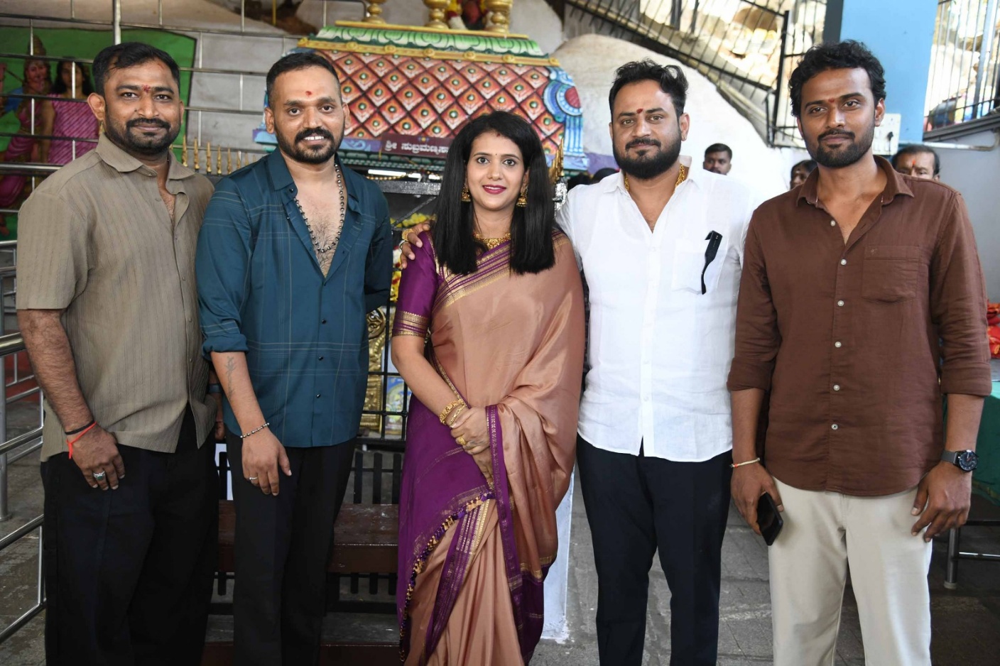 ಸ್ಯಾಂಡಲ್ವುಡ್ಗೆ ಕಾಲಿಟ್ಟ ಮ್ಯಾಟ್ರಿಕ್ ಮೂವೀ ಮೇಕರ್ಸ್: ಒಂದೇ ದಿನ ಮೂರು ಚಿತ್ರಗಳಿಗೆ ಭರ್ಜರಿ ಚಾಲನೆ!